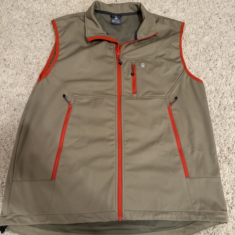 Little Donkey Andy Vest‎ Men's XL Khaki Water Repellent Softshell E71